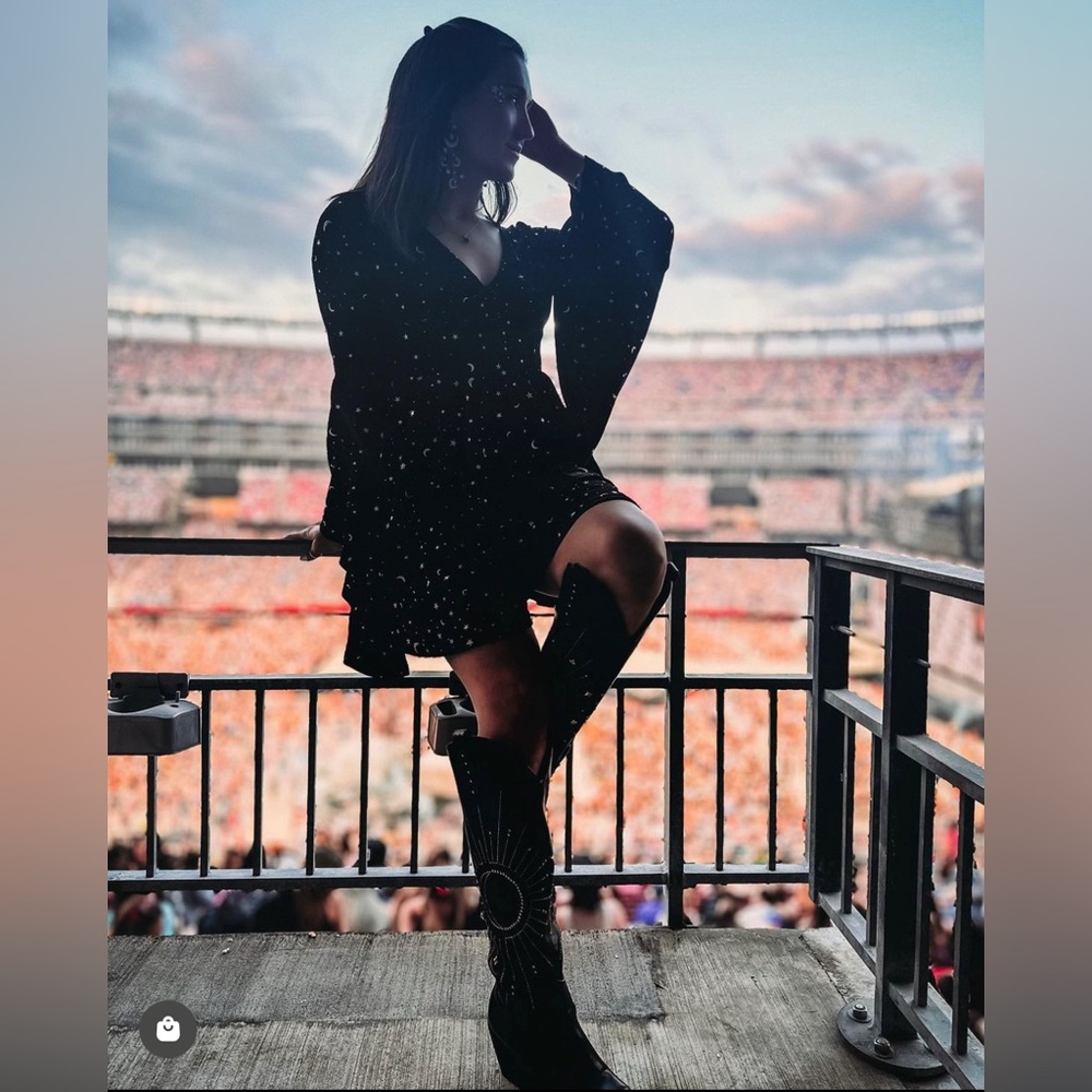 Velvet V-neck Star & Moon Pattern Bell Sleeve Romper